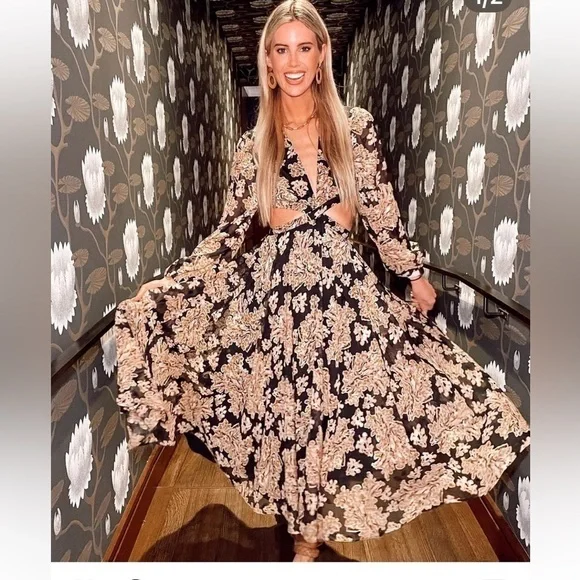 🔥Gianni Bini Marisol Jacquard Amber Flower,Cut-Out,Statement Dress, Size 10 - Picture 4 of 17